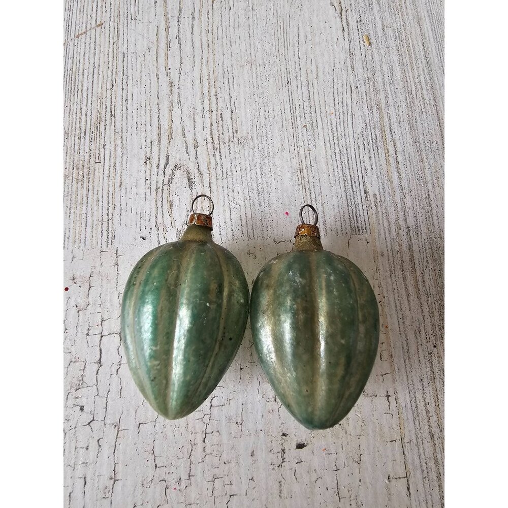 Antique glass ornament green german ? Xmas tree‎